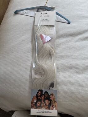 The Ruby Clip-In pony tail Extension - Silver platinum 26”